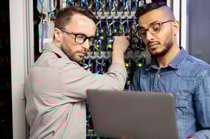 server-specialists-testing-network-system